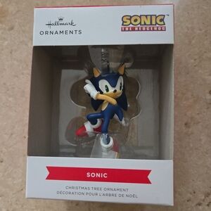 Hallmark Christmas Tree Ornament SONIC The Hedgehog - NEW